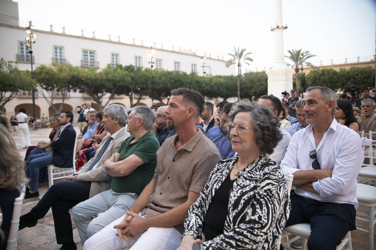 Las imágenes de la inauguración de la Plaza de la Constitución en Almería