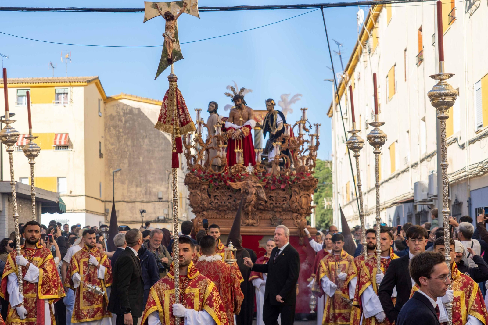 Martes Santo: Imágenes de la procesión de La Sentencia