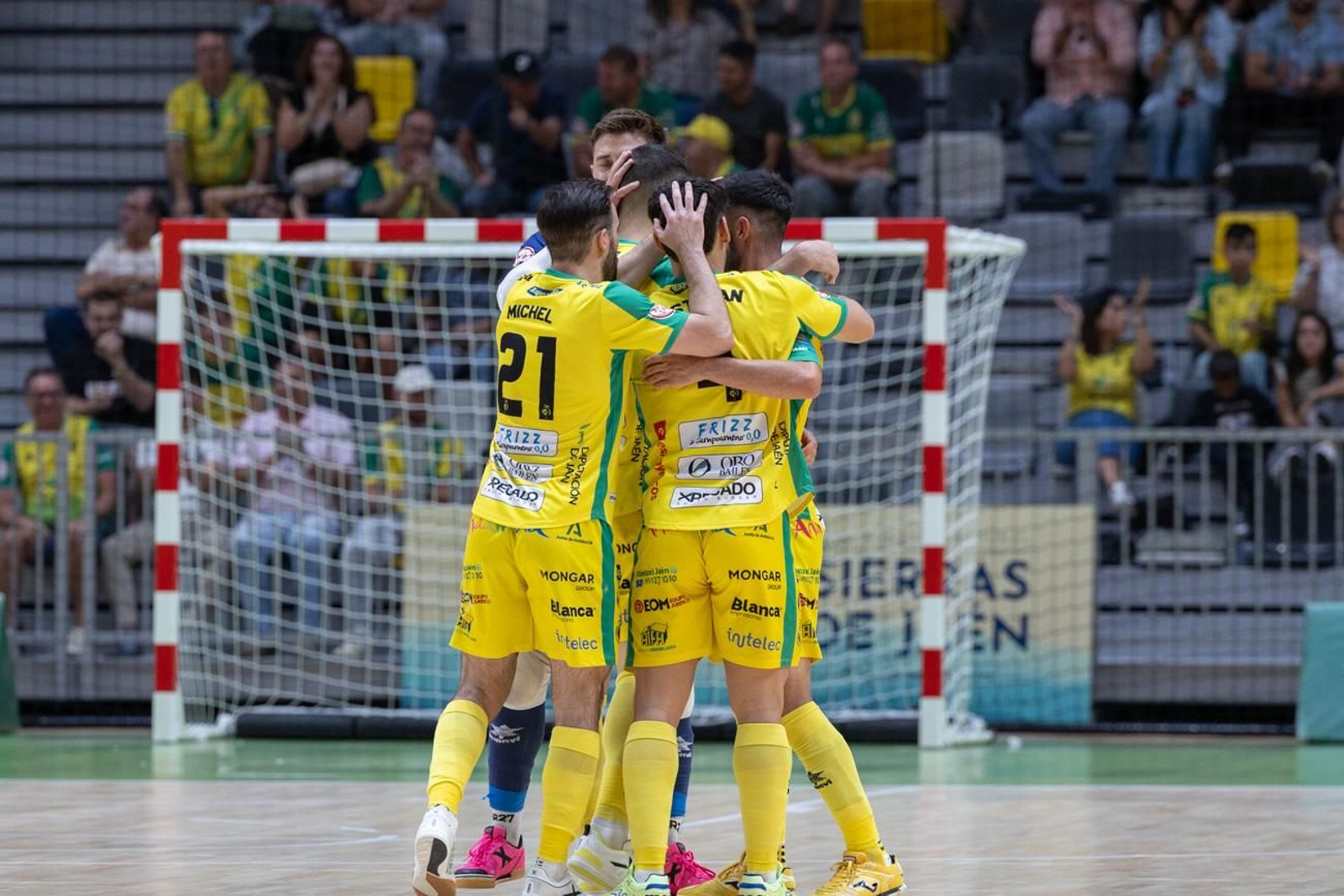 Las mejores imágenes de la amplia victoria del Jaén Paraíso Interior FS sobre O Parrulo Ferrol