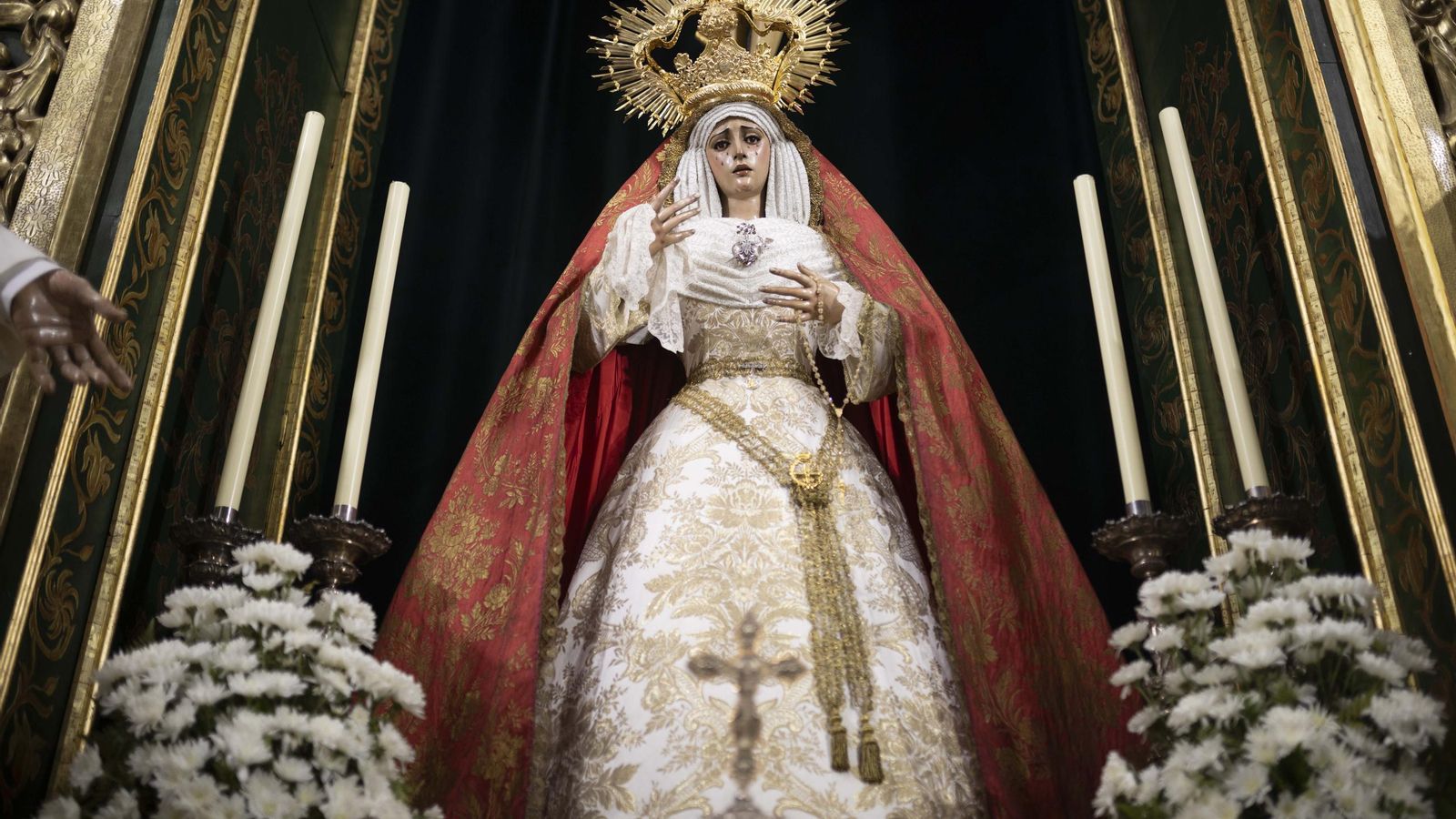 Ntra. Madre y Sra. de los Dolores Coronada