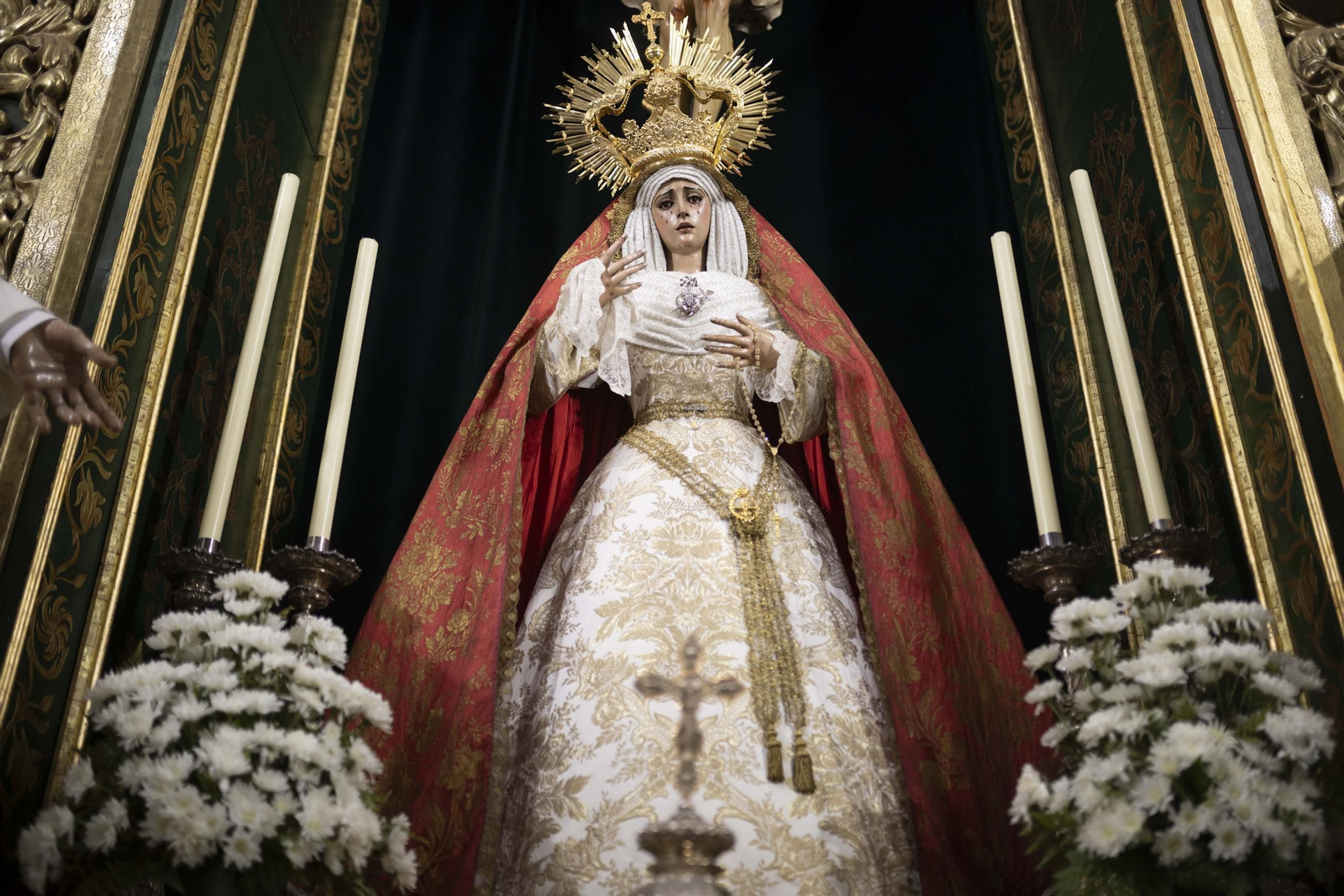 Ntra. Madre y Sra. de los Dolores Coronada