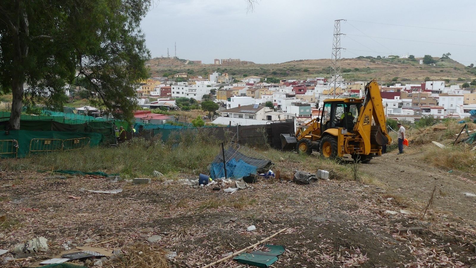 Limpieza del asentamiento ilegal en Los Pastores.