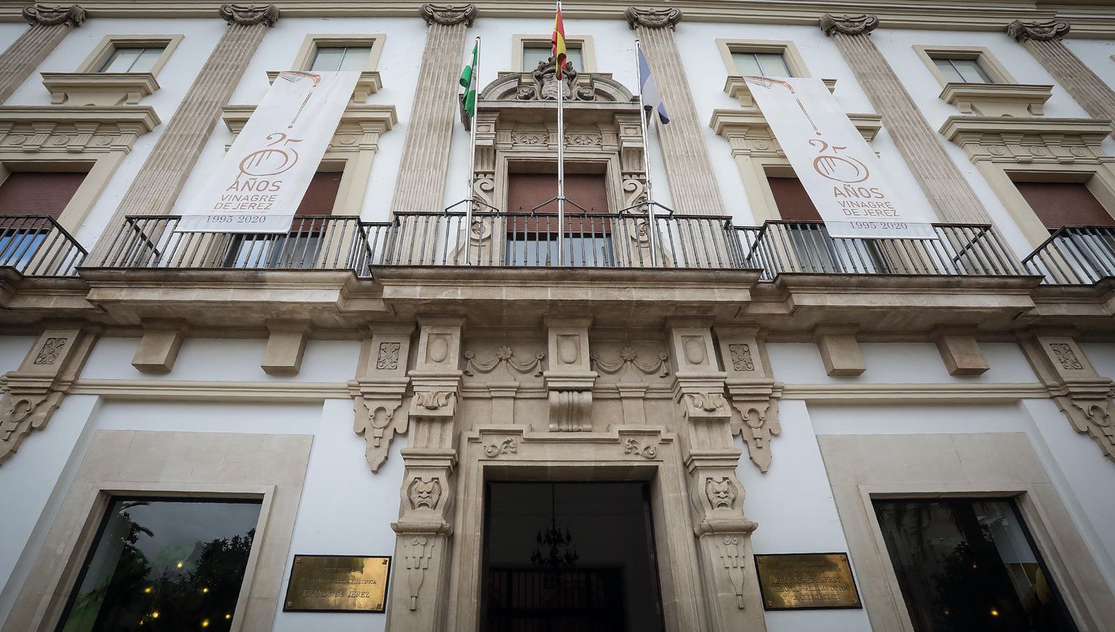 Fachada de la sede del Consejo Regulador del vino.