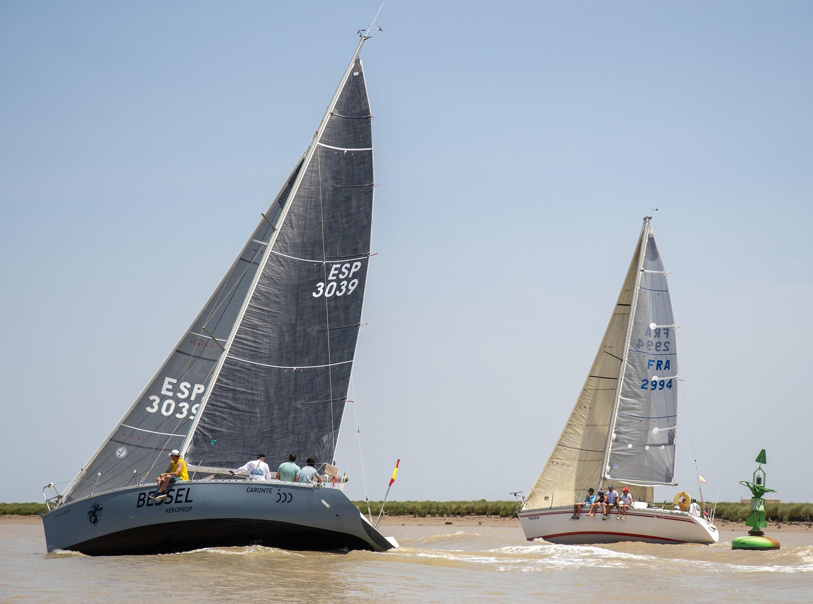 Las espectaculares fotos del Ascenso a Vela del Guadalquivir