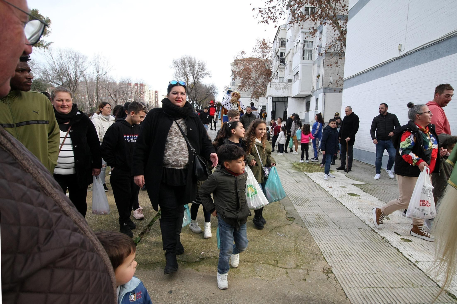 Imágenes de los Reyes Magos en la barriada de la Hispanidad
