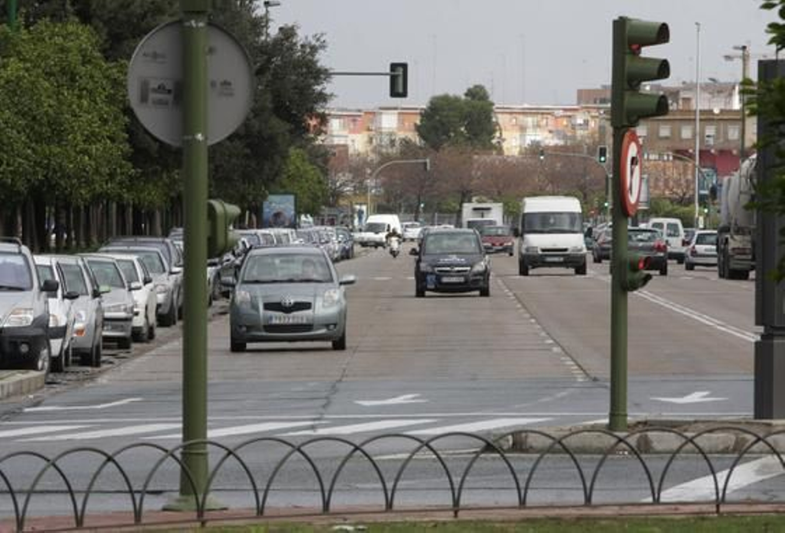 La Ronda del Tamarguillo no logra convertirse en un lugar de esparcimiento ciudadano.

Foto: Belén Vargas