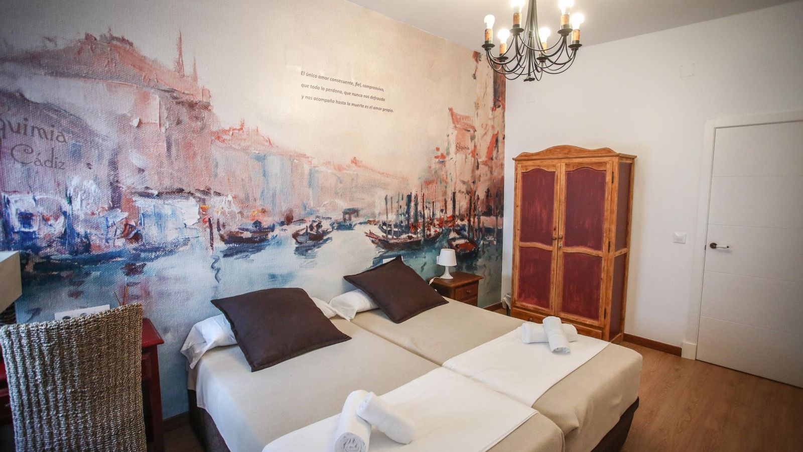 Una de las habitaciones.