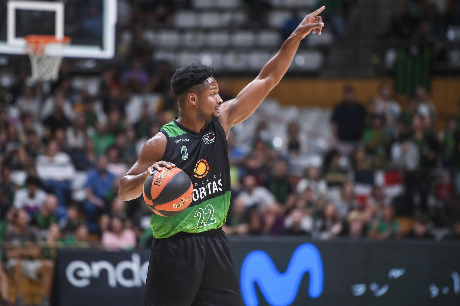 Andrés Feliz, dando indicaciones.