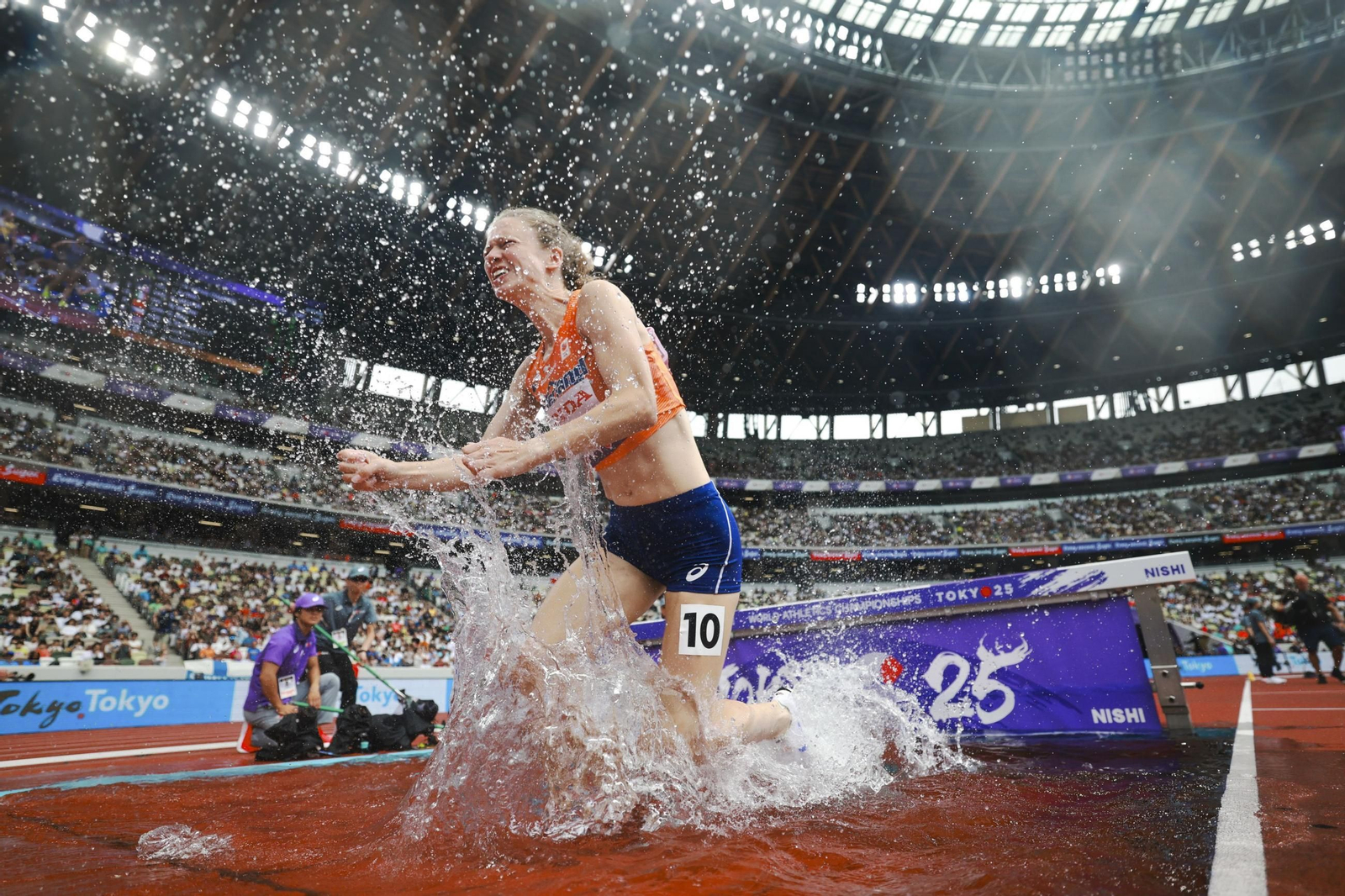 Las fotos del récord mundial de Duplantis y del resto de la jornada