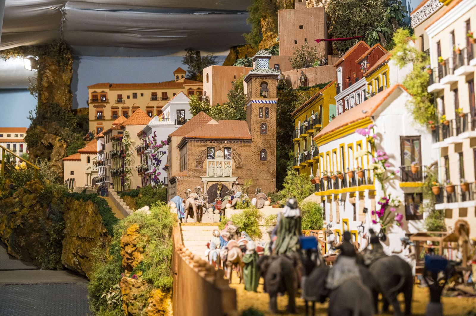 El belén de Alhama de Granada, 400 metros de arte para atraer turismo