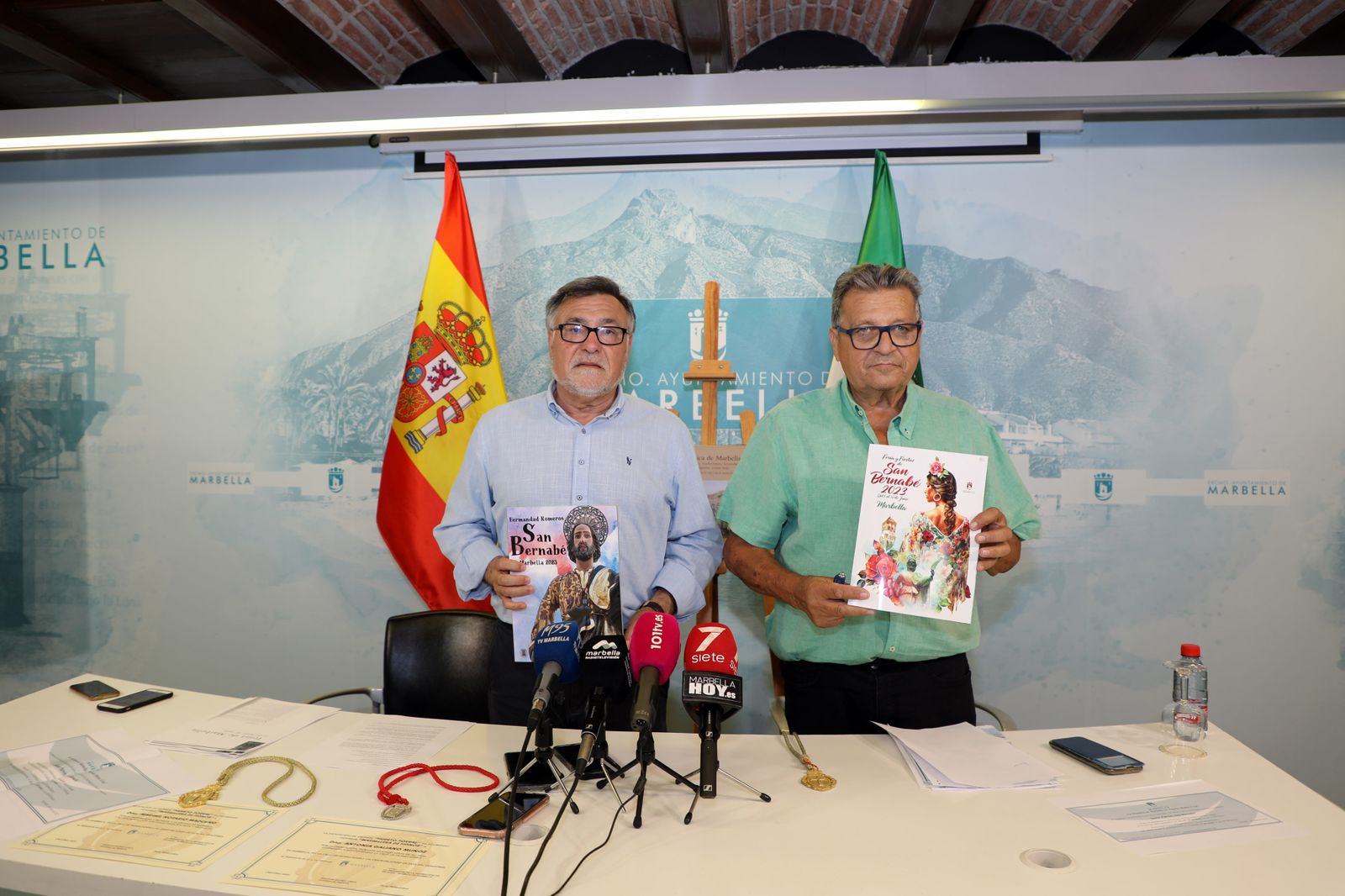 El responsable del Casco Antiguo, Baldomero León (I.) y el representante de la Asociación Huerto Porral, Cristóbal Mesa.