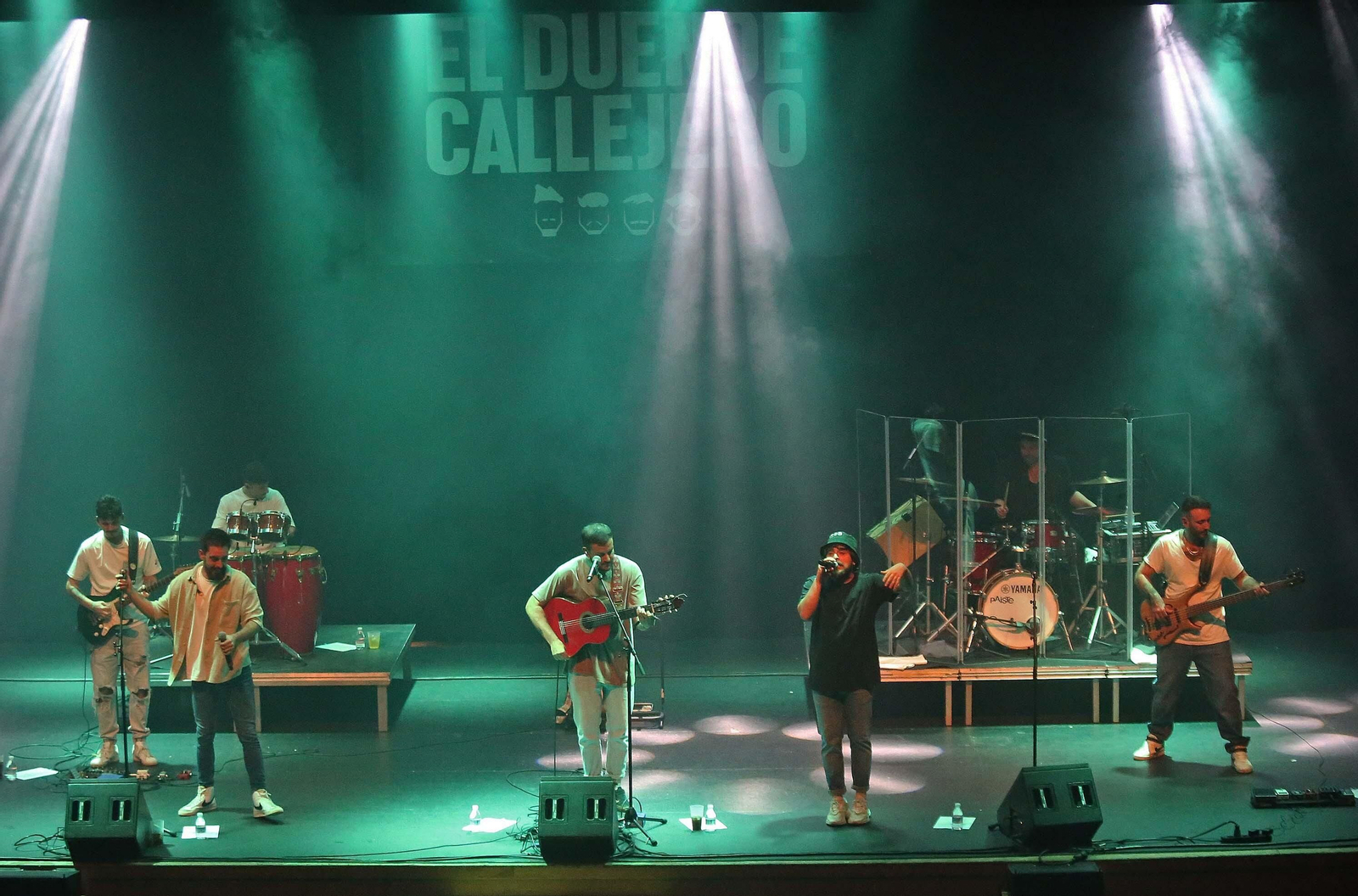Fotos del concierto de El Duende Callejero en La Línea