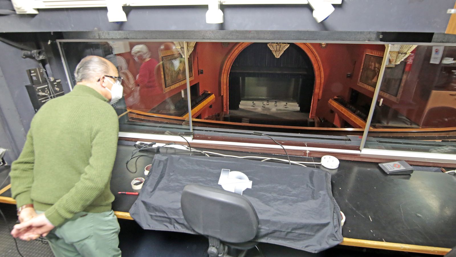 Imágenes de las visitas teatralizadas al teatro Villamarta