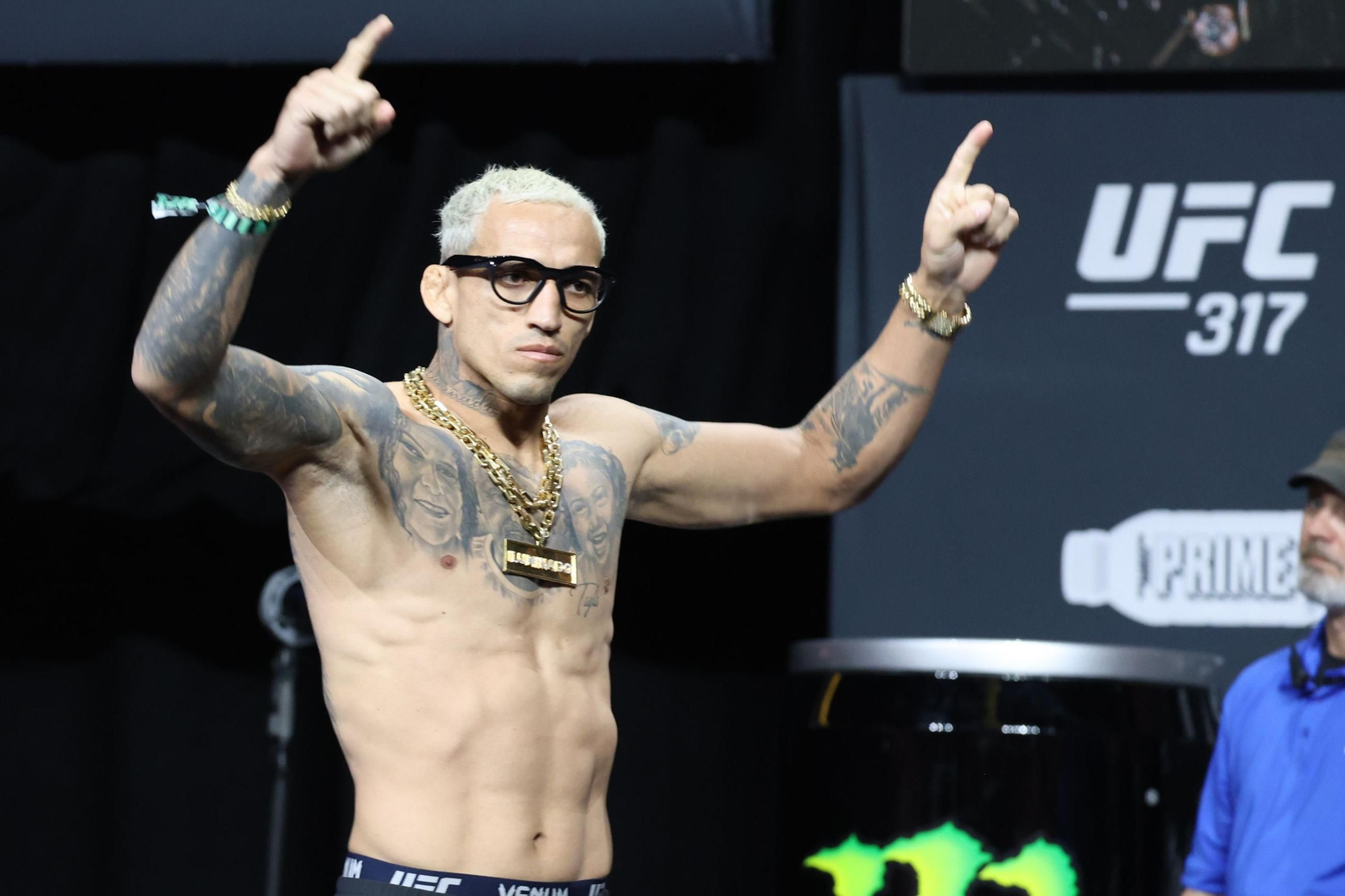 Las fotos del triunfo de Topuria ante Oliveira