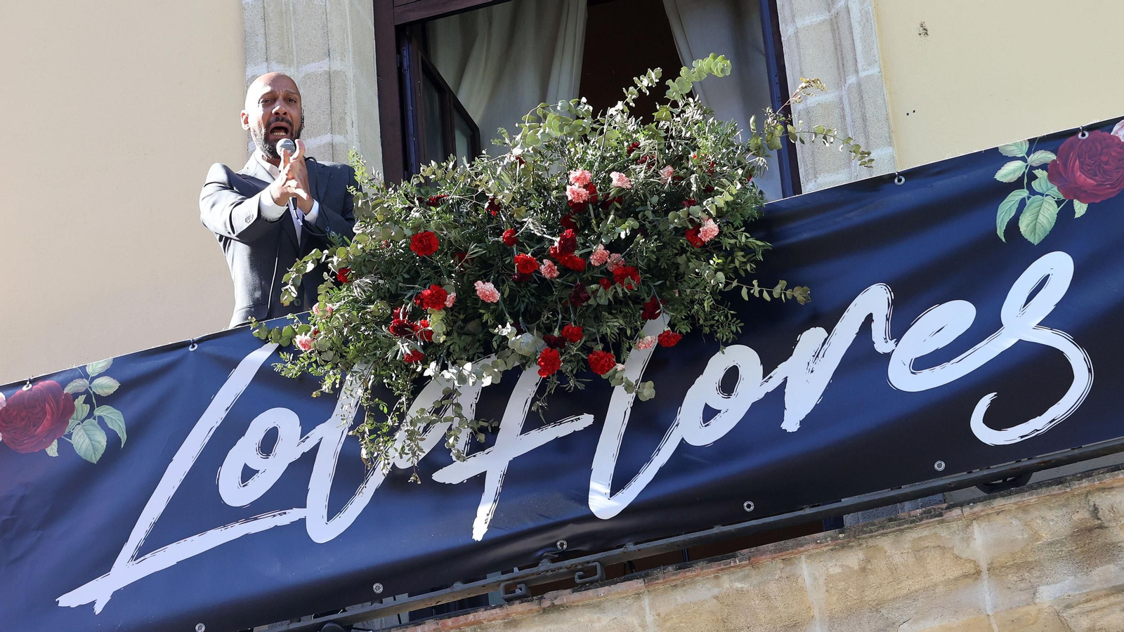 Imágenes de los balcones de Lola Flores en Jerez
