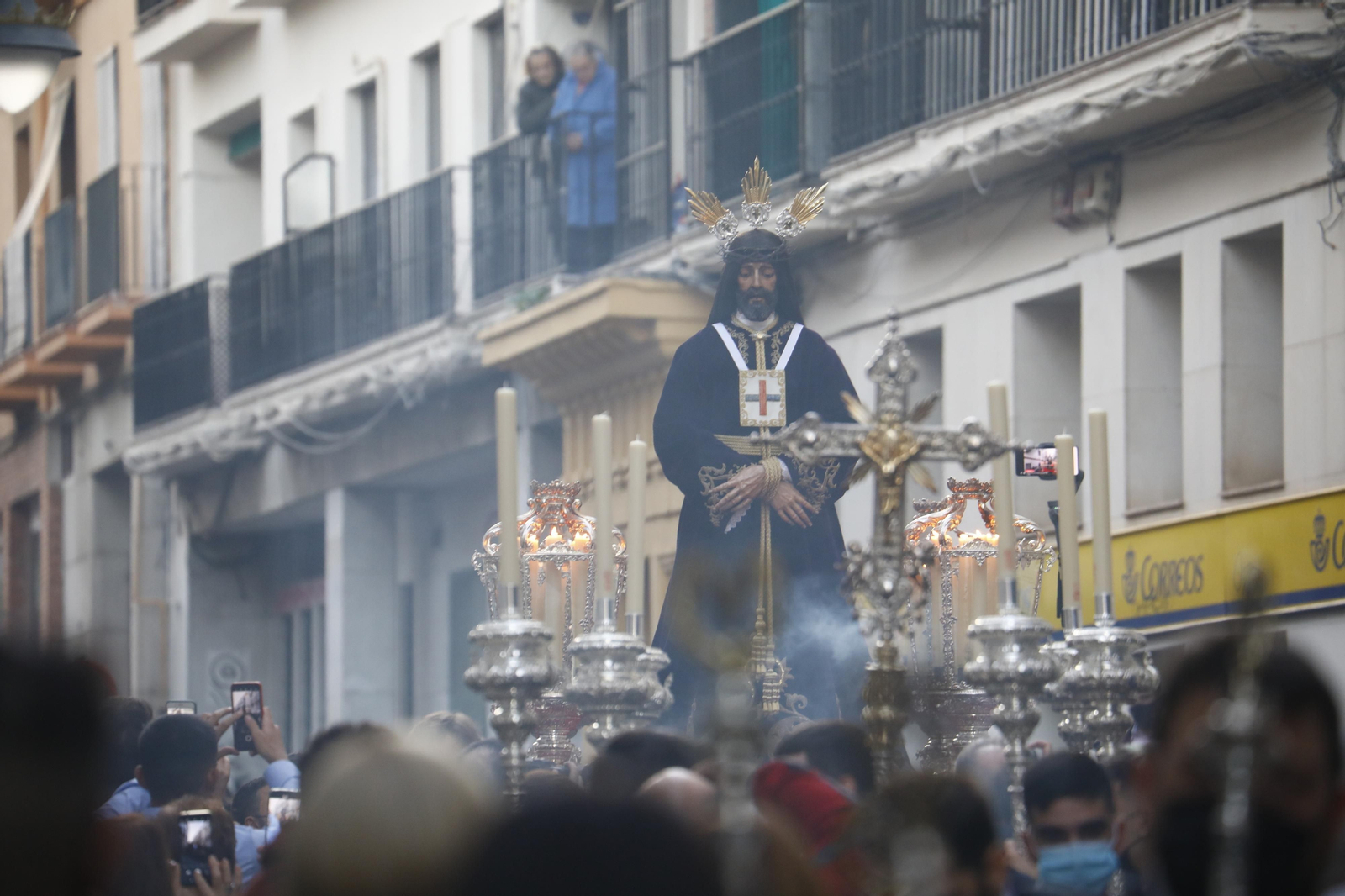 El traslado de Nuestro Padre Jesús Nazareno Rescatado, en imágenes