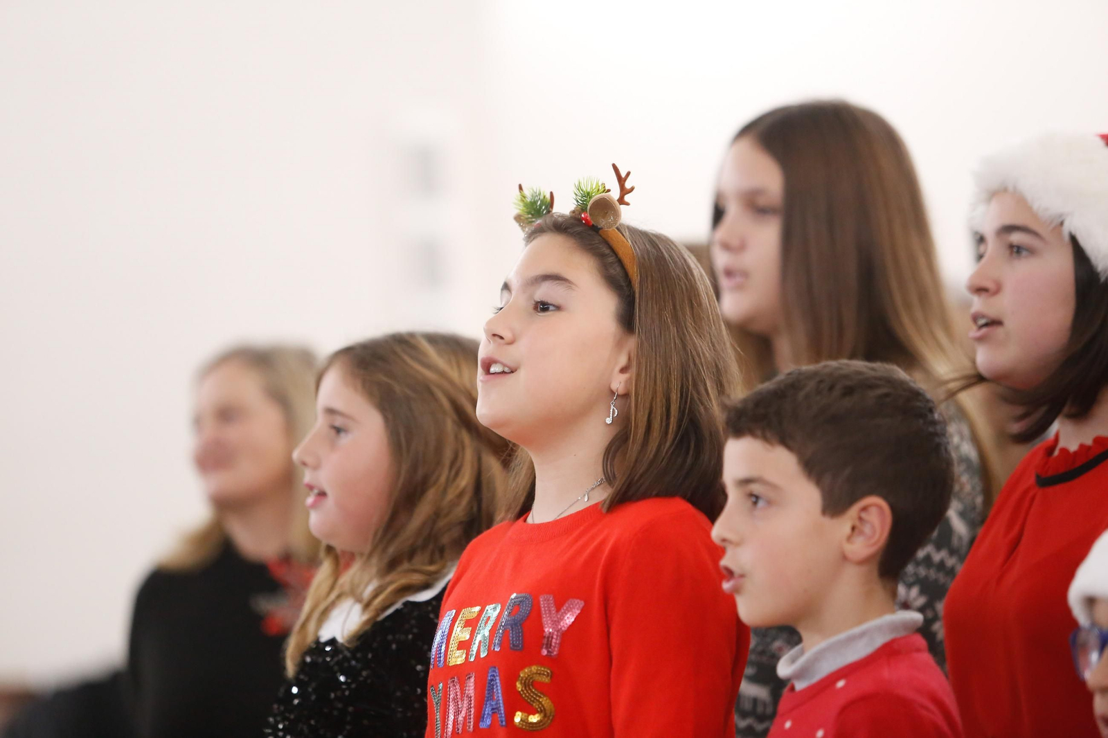 Las fotos del homenaje al padre Pedro por sus 50 años de entrega absoluta a la Piñera