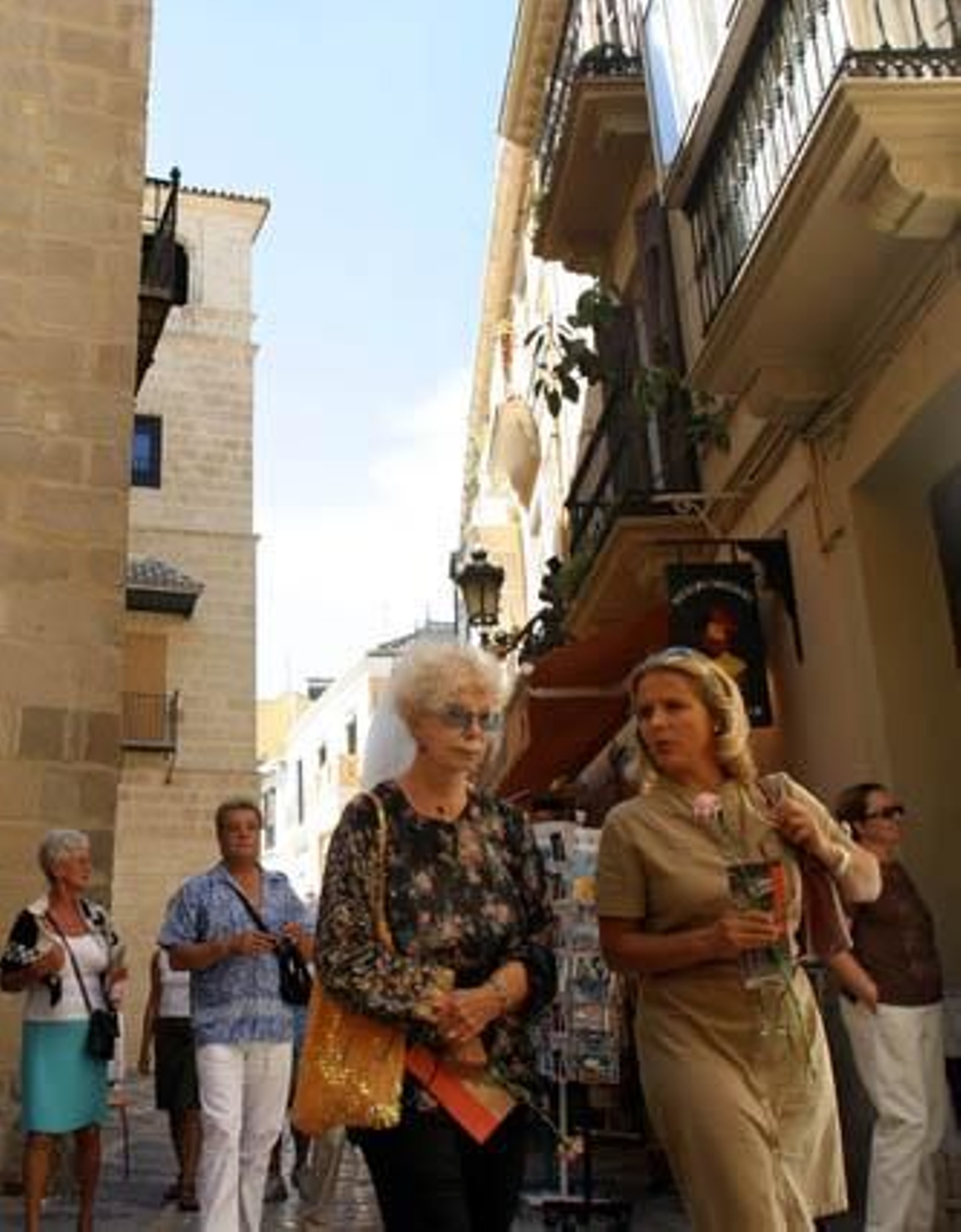Cayetana de Alba durante la visita al Museo Picasso de Málaga.