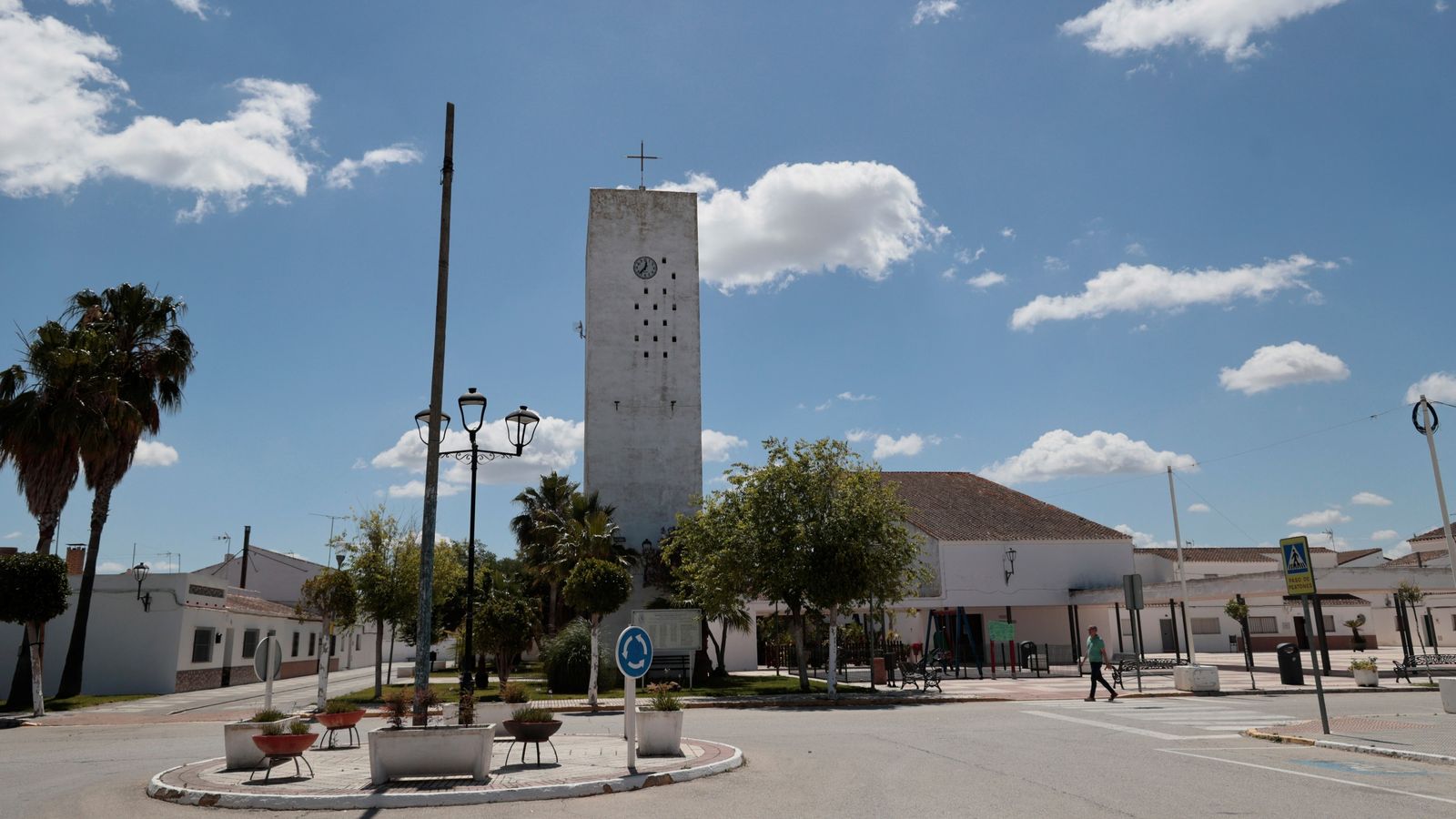 La plaza principal de Los Chapatales.