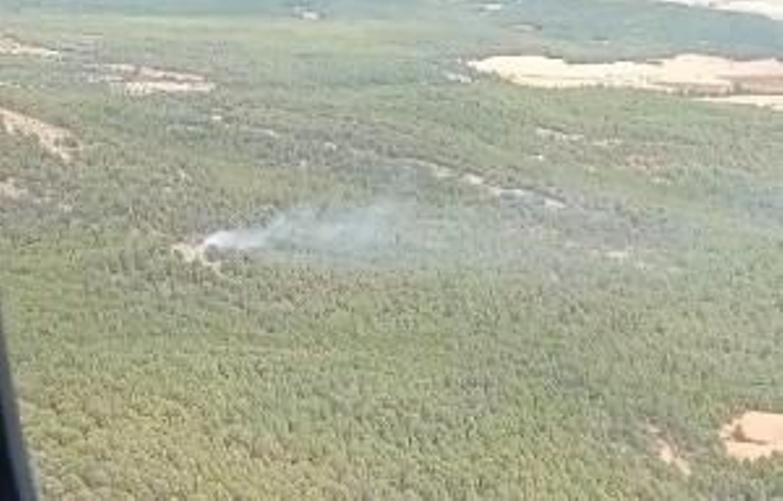 Imágenes aéreas del incendio forestal declarado en la comarca de Huéscar.