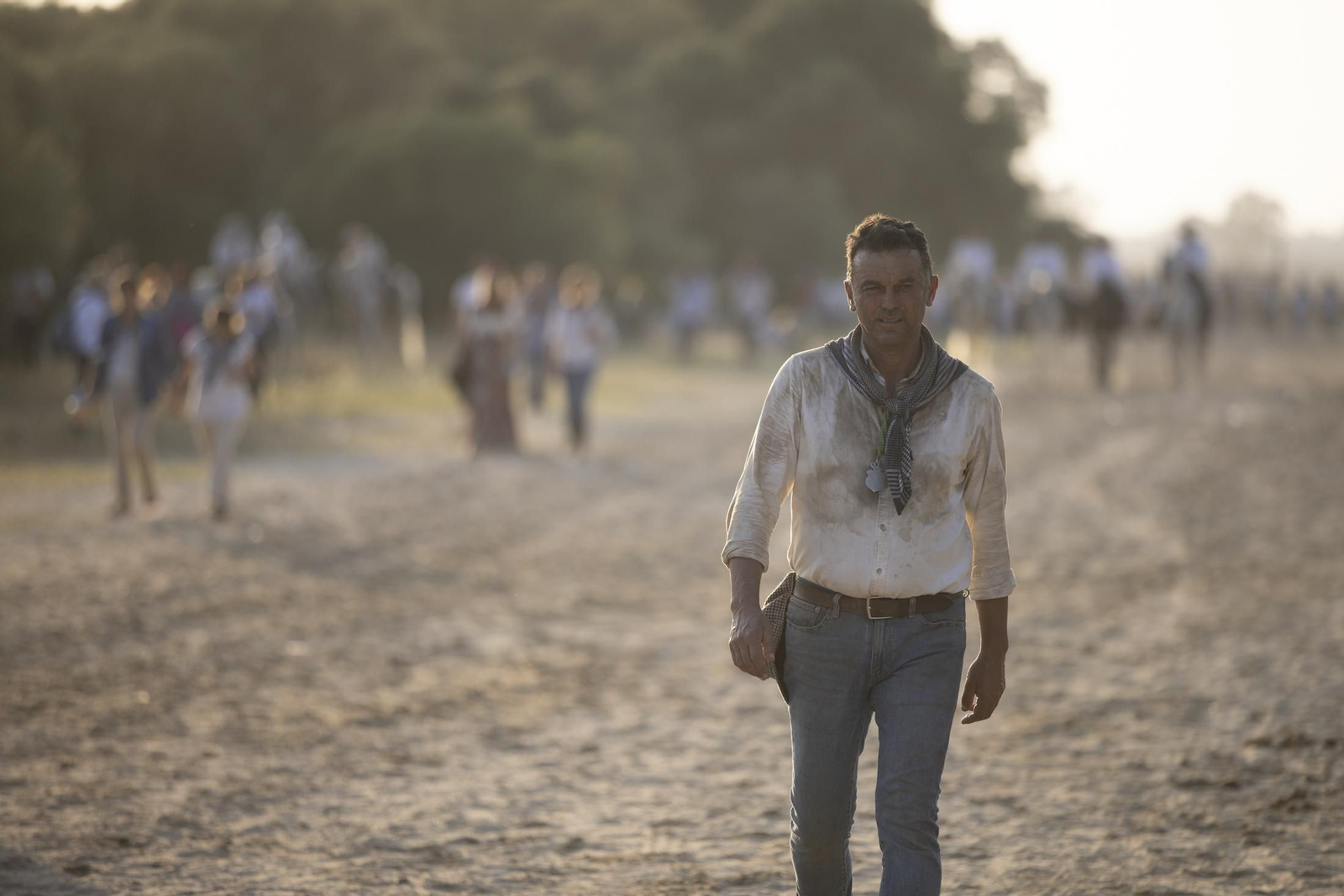 El Rocío 2023: Imágenes de la entrada de la Hermandad de Huelva en El Rocío