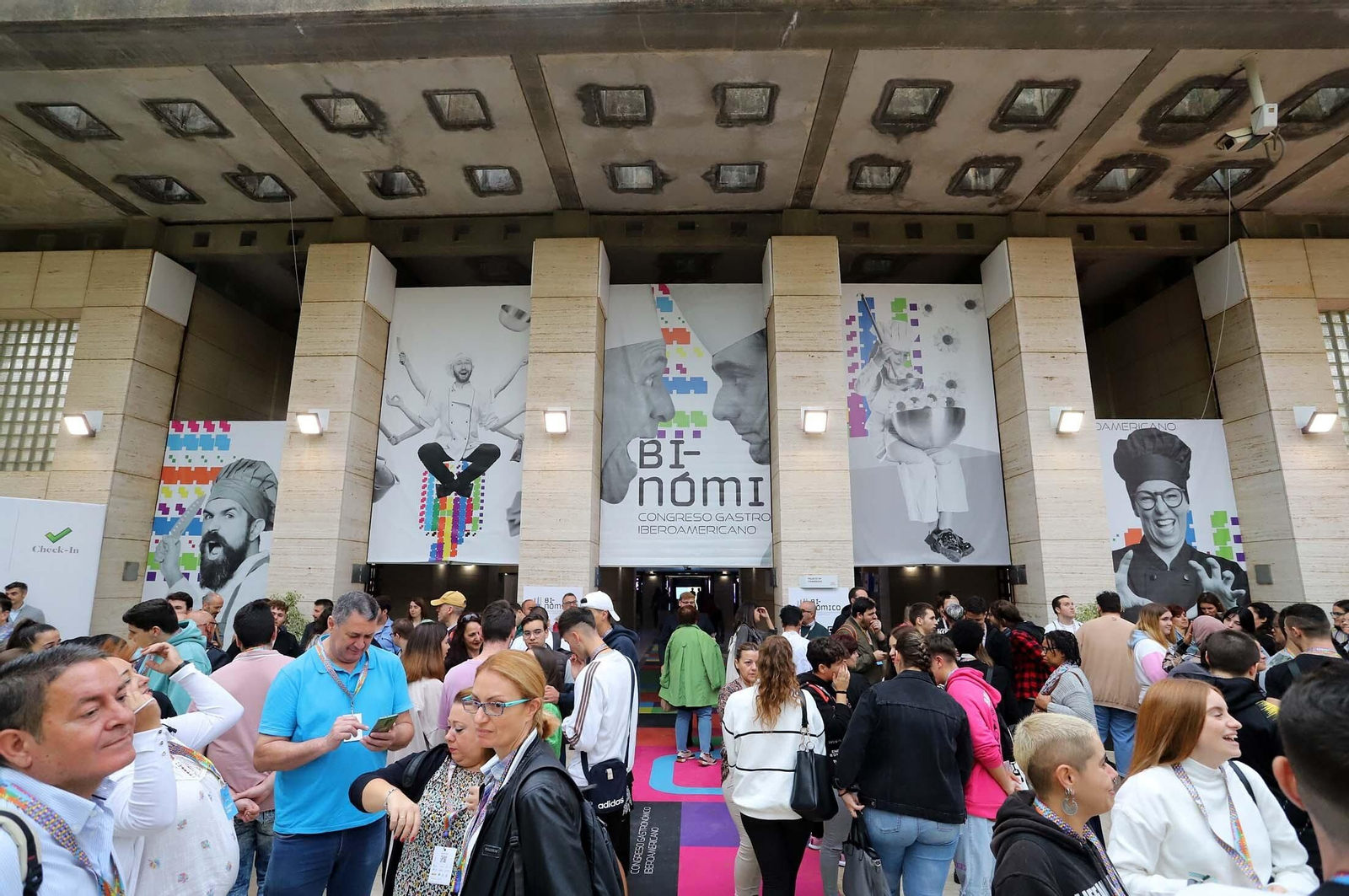 Talleres y ambiente en la segunda edición de Binómico, en imágenes