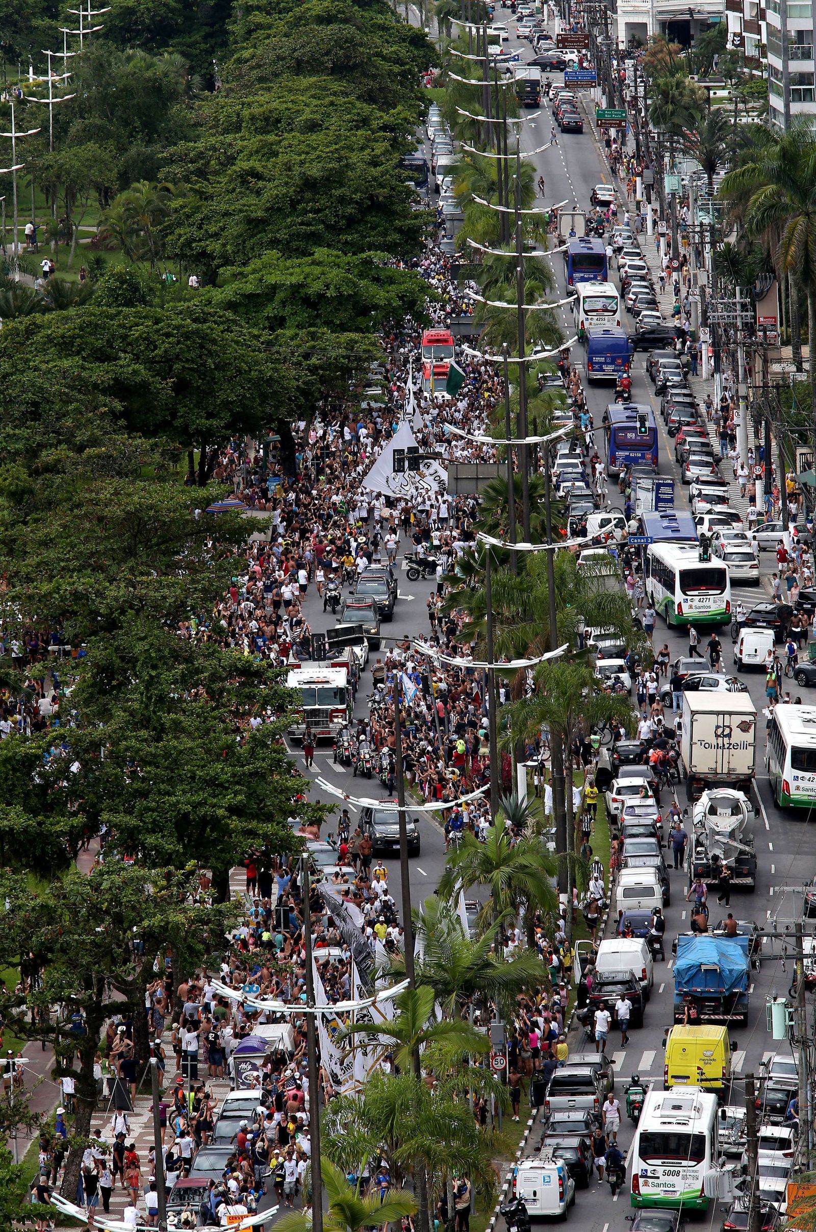 Las fotos del entierro de Pelé
