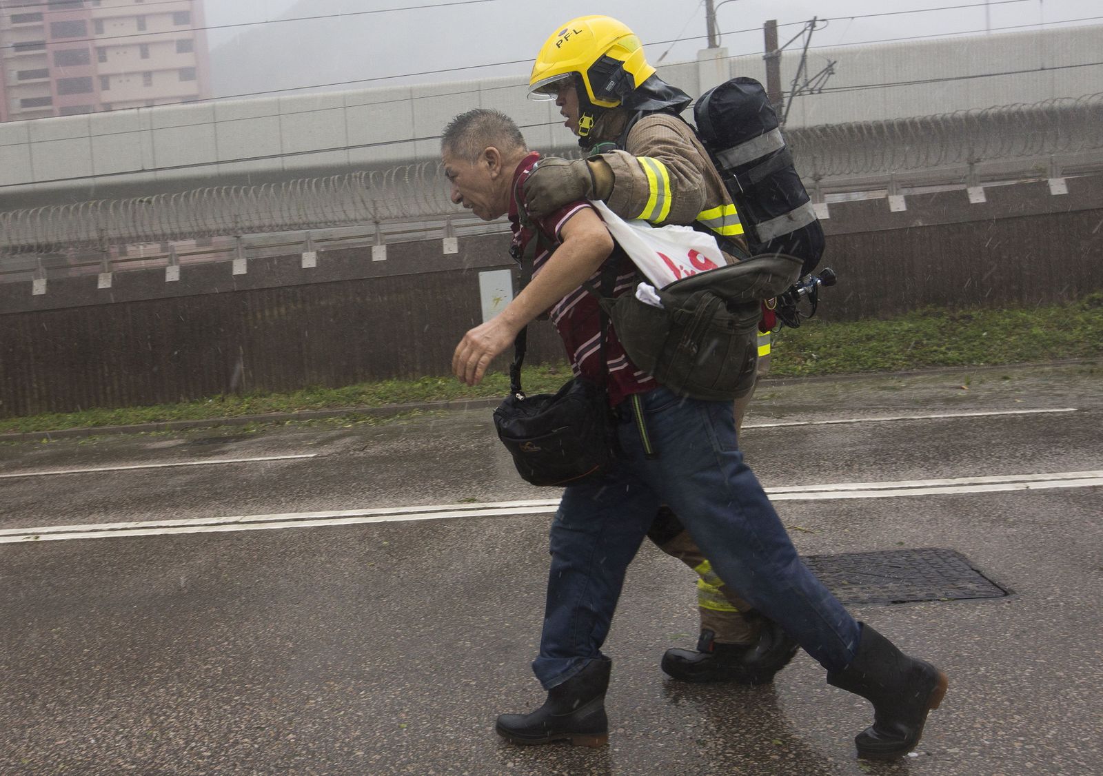 Fotografías del tifón Mangkhut, en Hong Kong