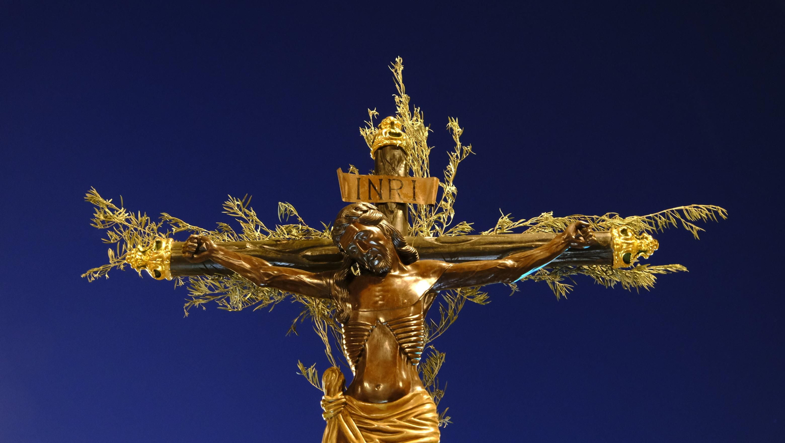 Las imágenes del Vía Crucis del Cristo de la Escucha