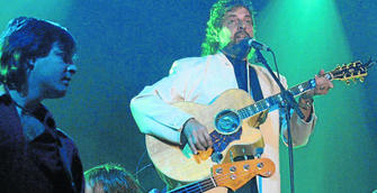 Imagen de archivo del artista británico Alan Parsons durante un concierto en Granada.