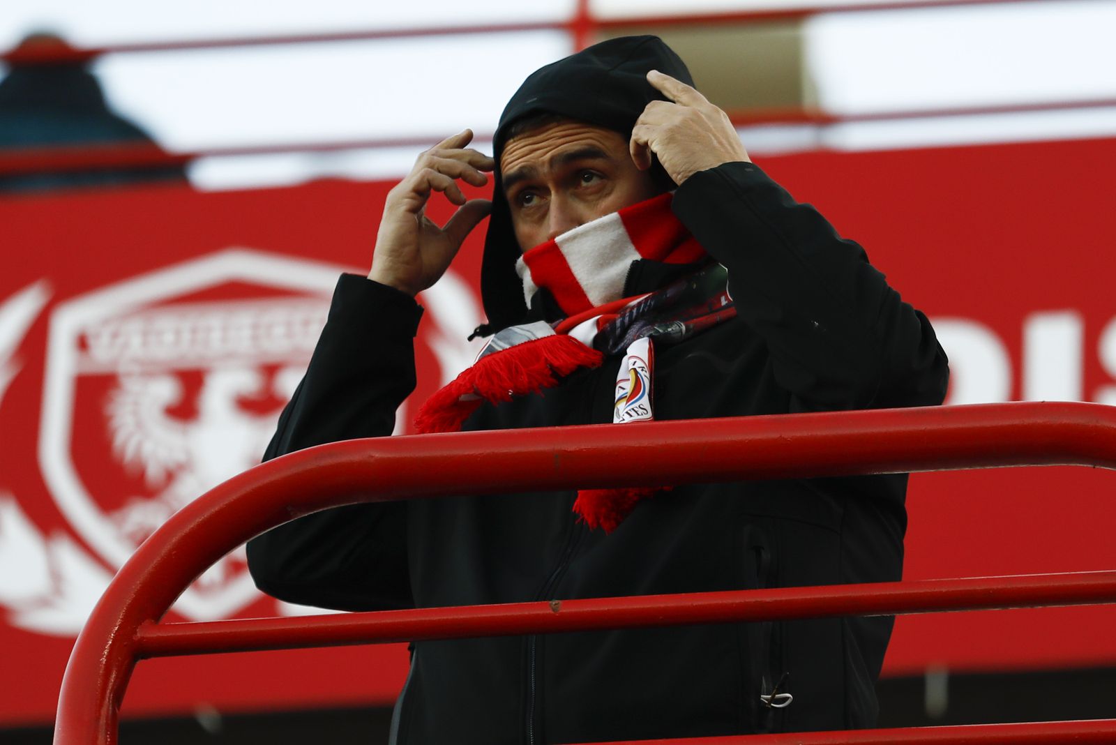 Encuéntrate en la grada del Granada - Ibiza