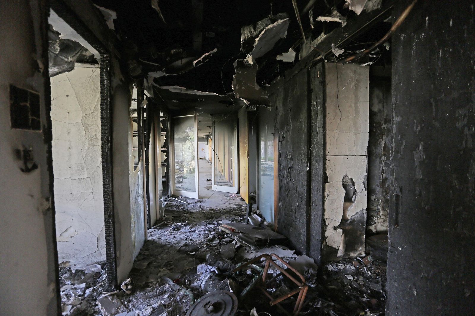 Abandono total del centro de mayores Paz y Aflicción