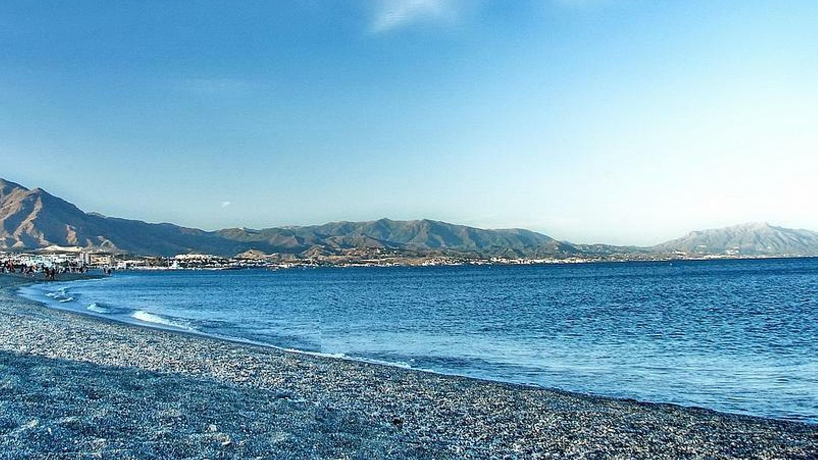 Tranquilidad entre el sector antitaurino: en esta playa no hay corridas de toros. Tranquilidad entre el sector antitaurino: en esta playa no hay corridas de toros.