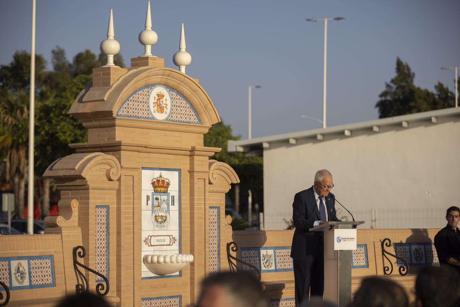 Imágenes de la inauguración De la Fuente de las Naciones en el Paseo de la Ría