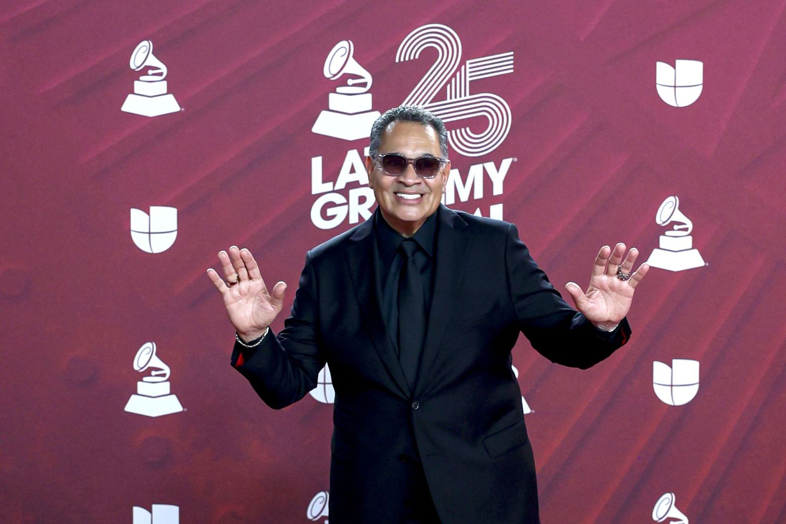 Todos los famosos, tendencias y curiosidades en la alfombra roja de la 25 edición de los Grammy Latinos