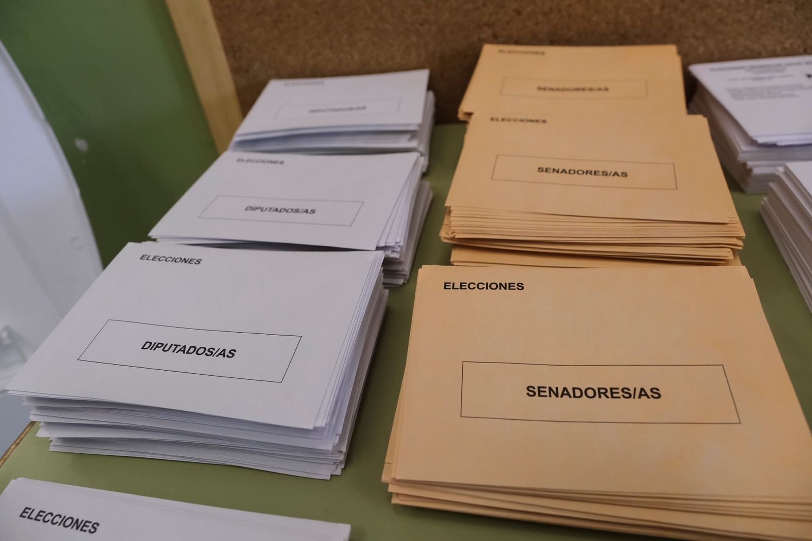 La jornada electoral en Córdoba, en imágenes