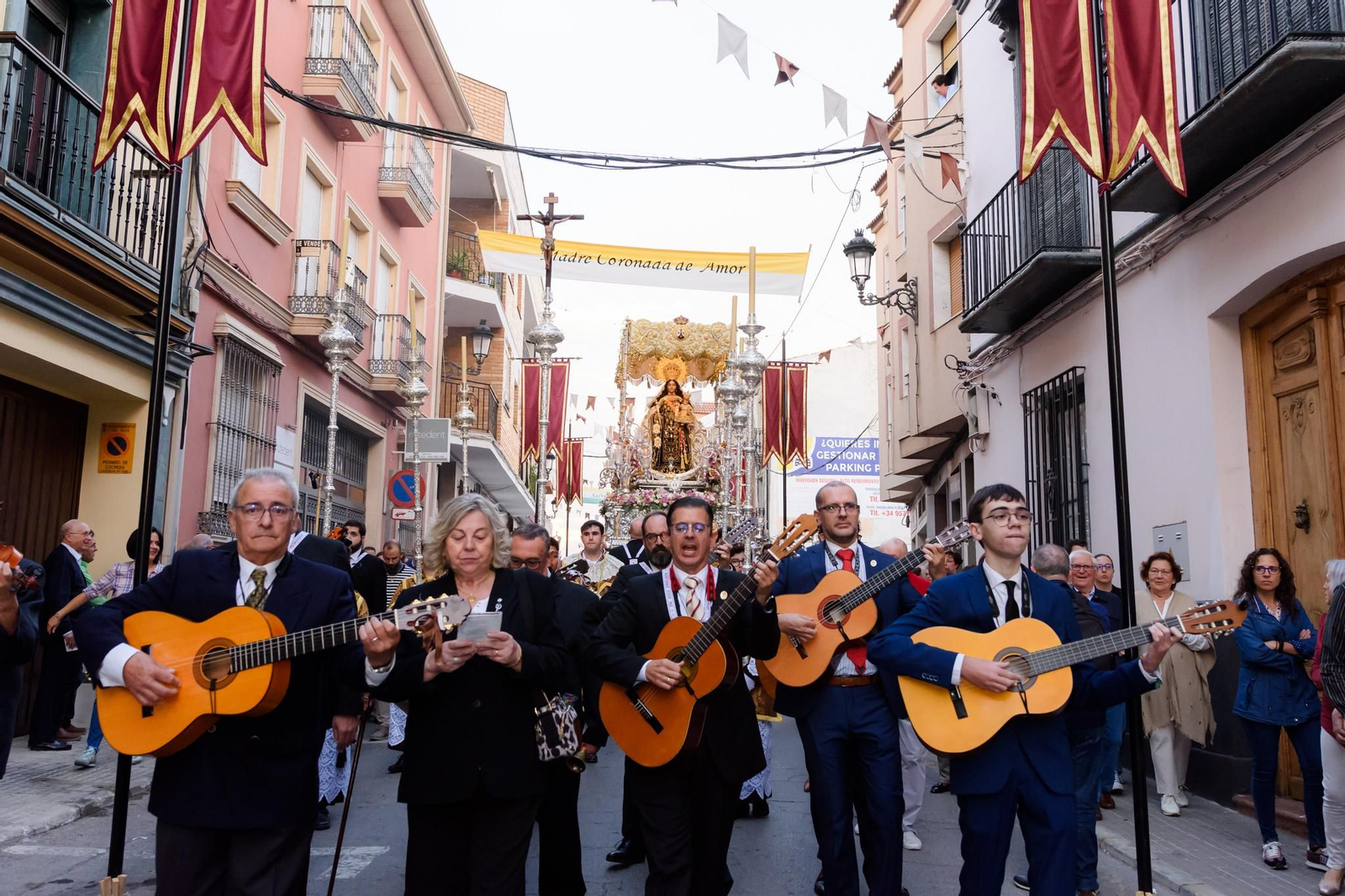 Las mejores imágenes de la procesión de clausura del Año Jubilar de la Virgen del Carmen en Rute