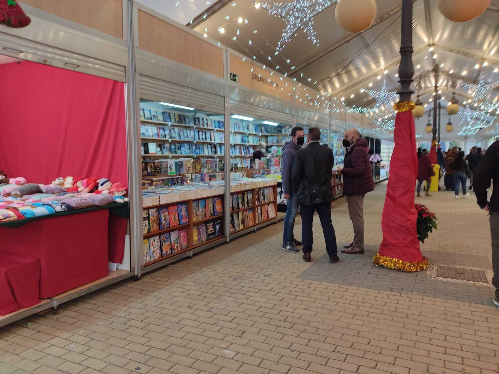 La inauguración de la carpa navideña de la Victoria en Córdoba, en fotografías