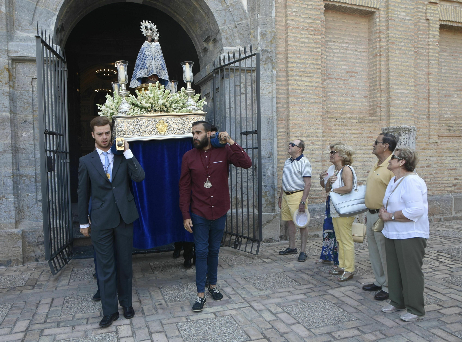 El primer traslado de la Fuensanta en el 25 aniversario de su Coronación, en fotografías