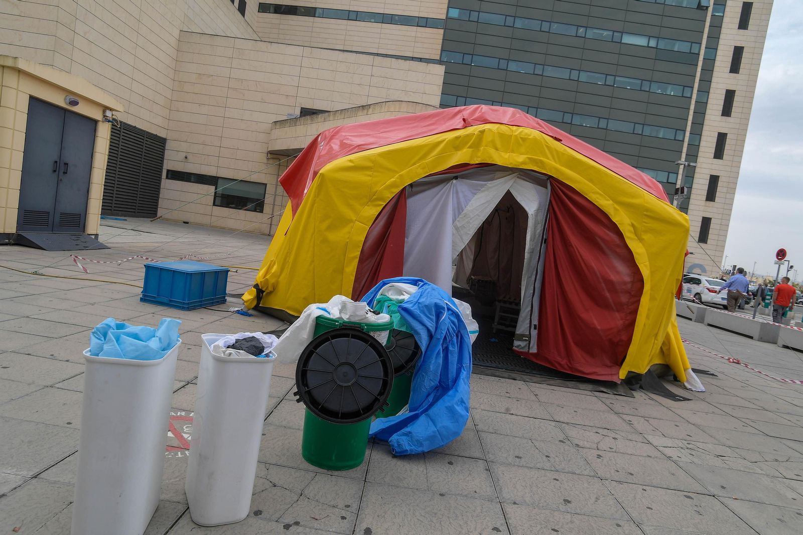 Las muertes por coronavirus, imparables en Granada: 11 fallecidos en 24 horas y 786 positivos más