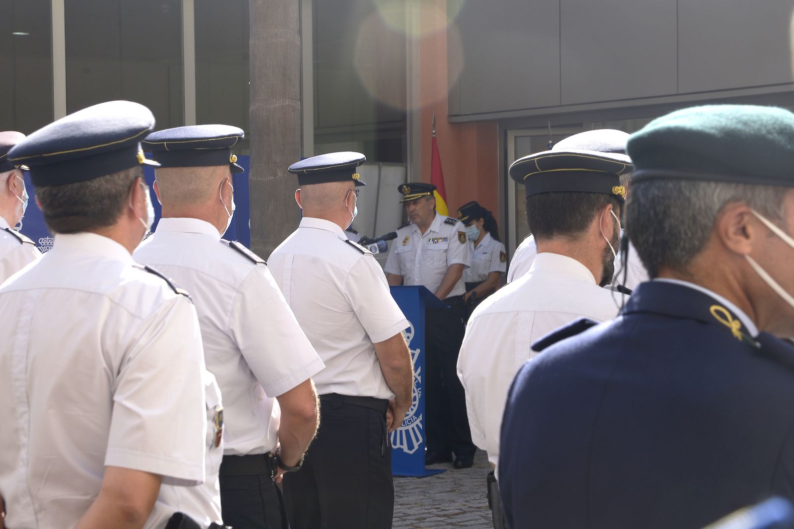 Fotos de la toma de posesion del cargo del nuevo comisario de la Policía Nacional