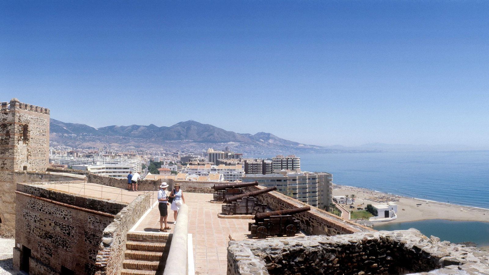Vistas desde el castillo de Sohail, Fuengirola. Vistas desde el castillo de Sohail, Fuengirola.