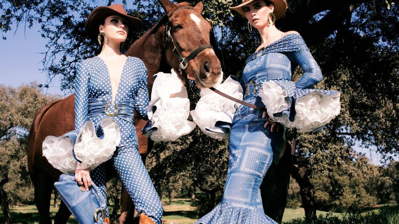 Trajes de la colección 'Raza' de Andrew Pocrid.