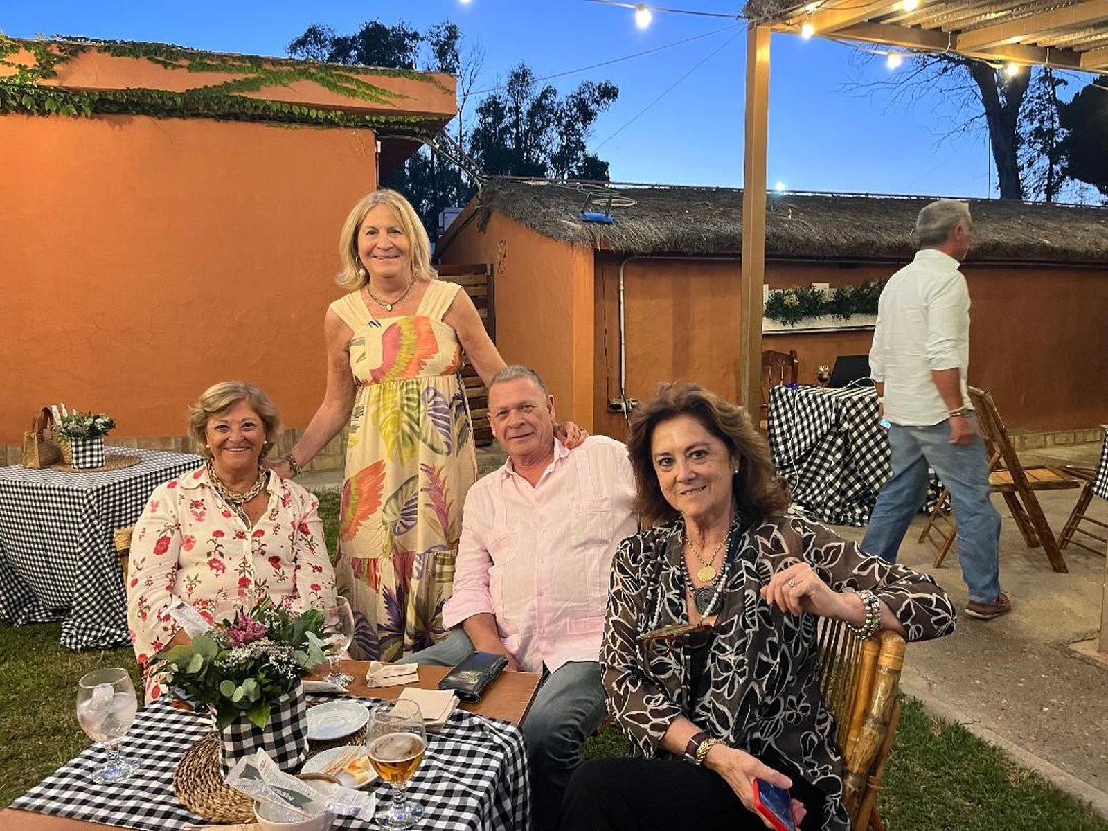 Maripaz Cornejo, Susana Crespo, Kiko Cantero y María José Macpherson.