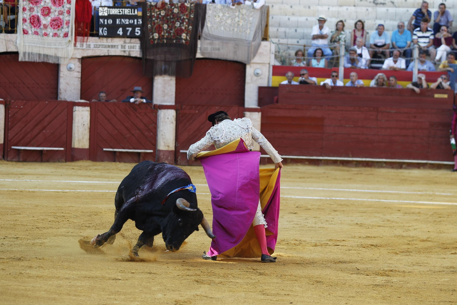 Fotogalería Primera Corrida de Toros. Feria de Almería 2019