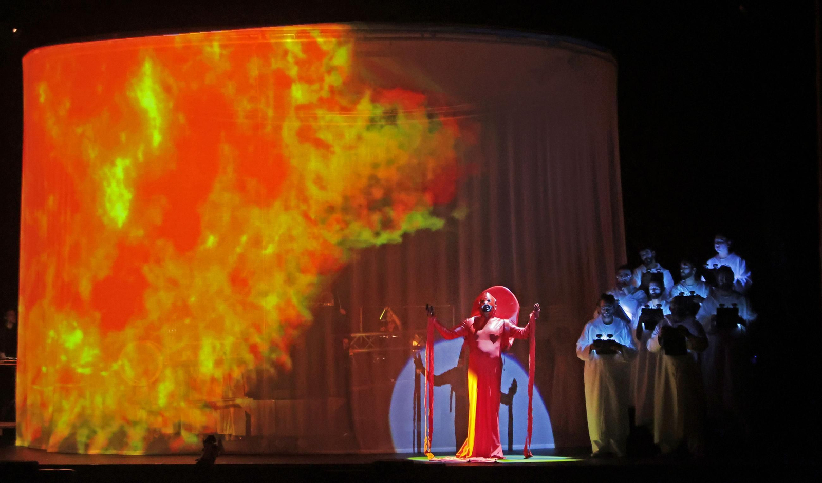 Imágenes de la ópera 'Carmina Burana' en Jerez