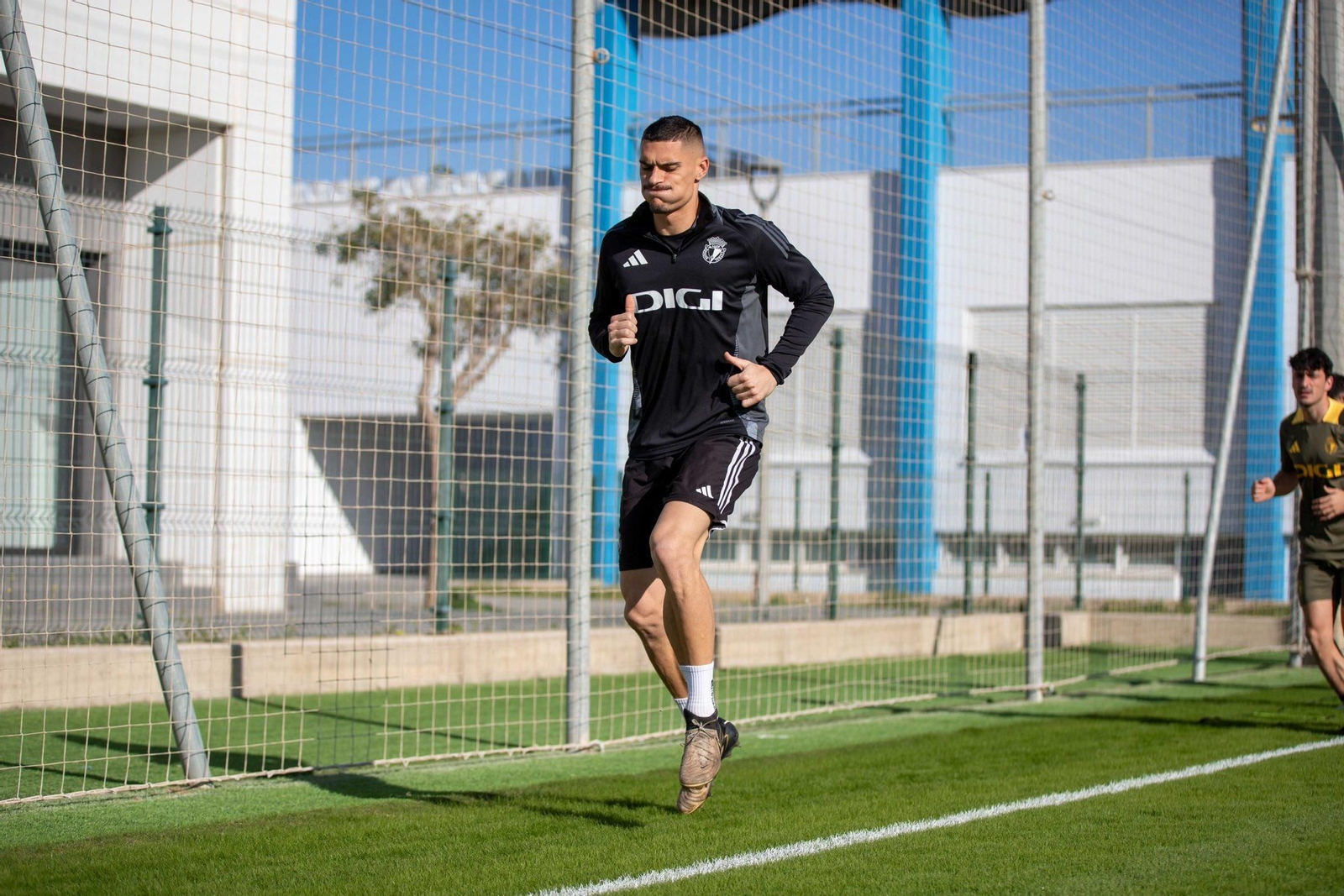 El Burgos prepara la Copa en La Academia del Málaga CF