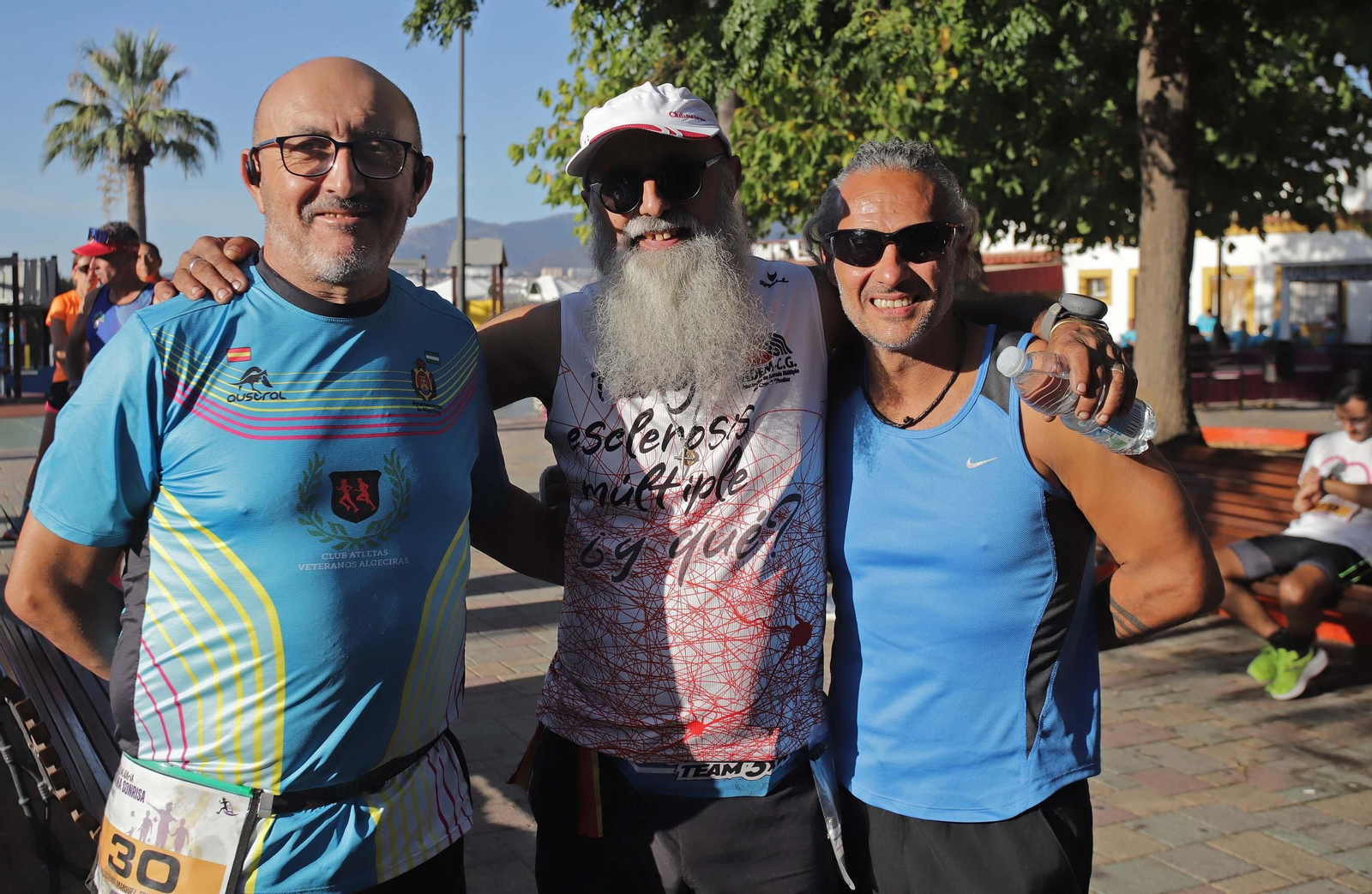 Búscate en las fotos de la VII carrera solidaria Por una Sonrisa en Palmones