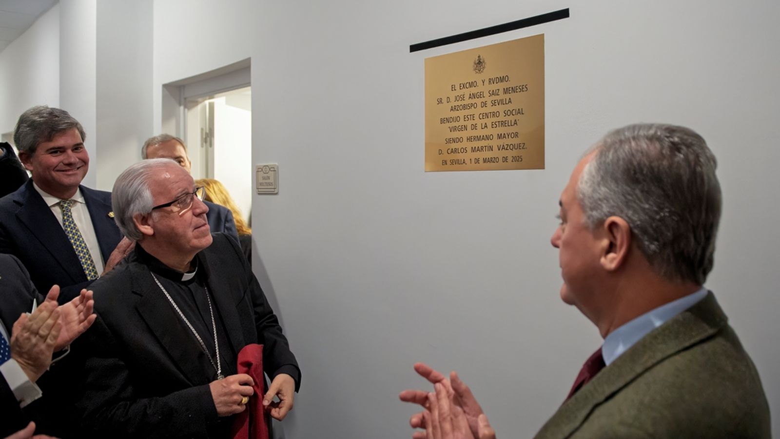 Acto de bendición de las instalaciones del centro social