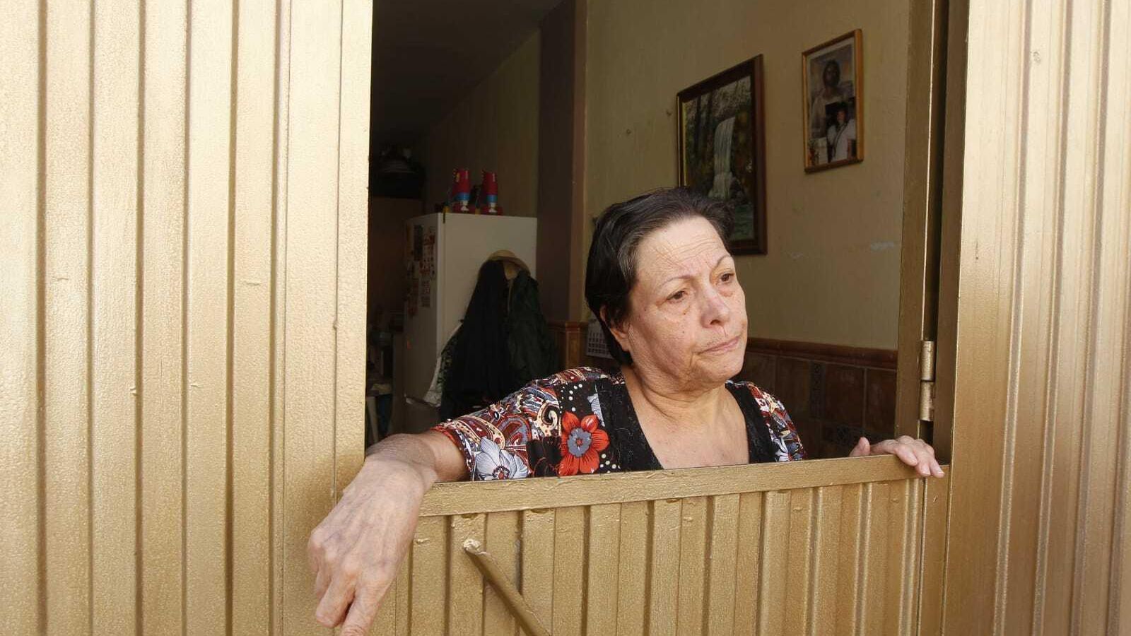 Vecina de Las Norias a quien la presunta homicida pidió ayuda para sacar al menor del coche sin decirle que ya estaba muerto y ésta llamó a la Guardia Civil al percatarse de la situación